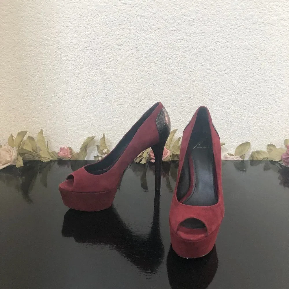 B Brian Atwood 